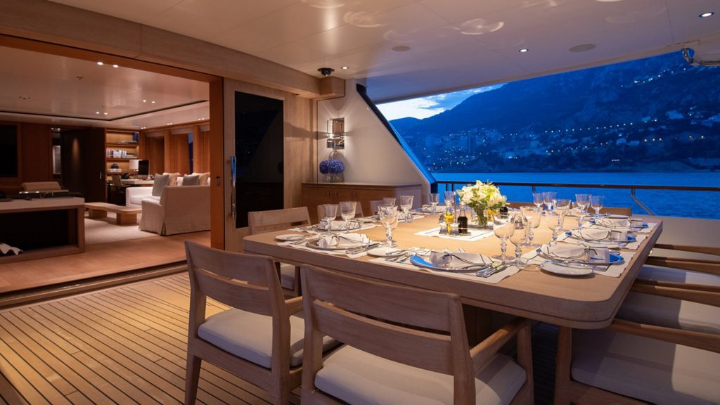 henri-artwood.com yacht